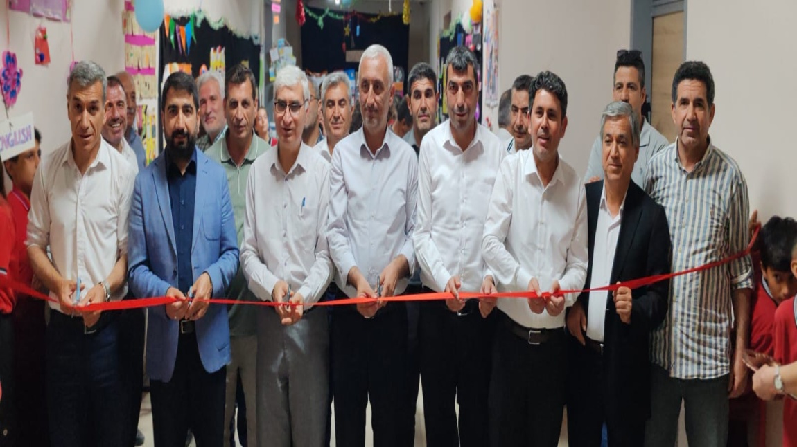 İngilizce Çalışmaların Sergisi Yapıldı
